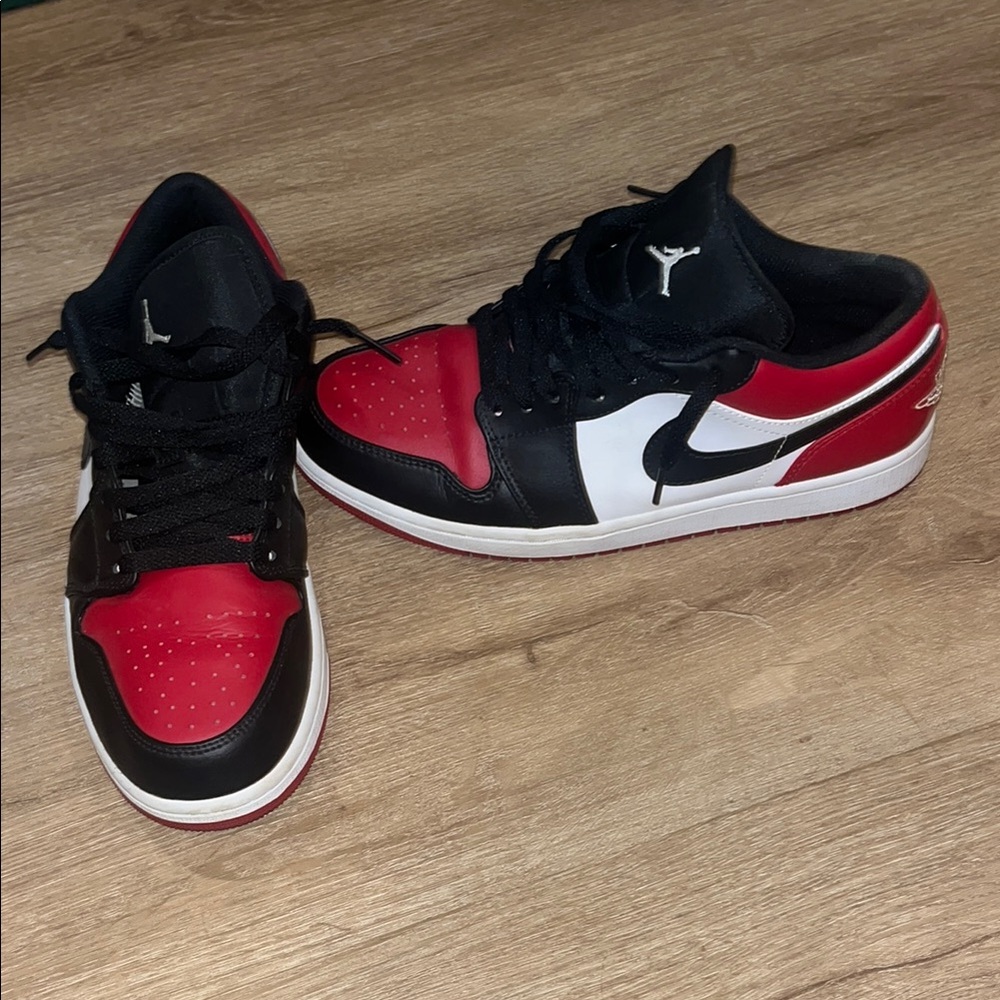 Jordan 1 low Men's Red and Black Sneakers